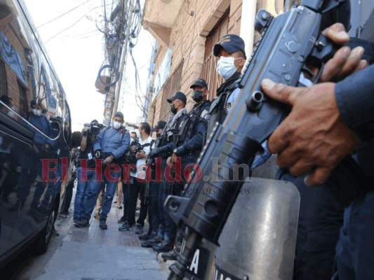 Someten a policías a pruebas forenses por muerte de Keyla Martínez (Fotos)