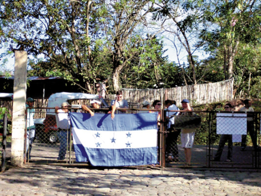 Sindicalistas del IHAH se toman parque arqueológico