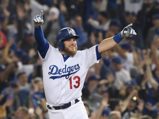Dodgers ganan y recortan distancias en Serie Mundial
