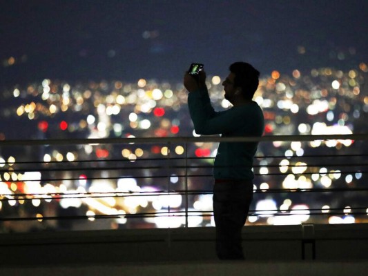 Piden investigar servicios sexuales a domicilio en México durante pandemia&nbsp;