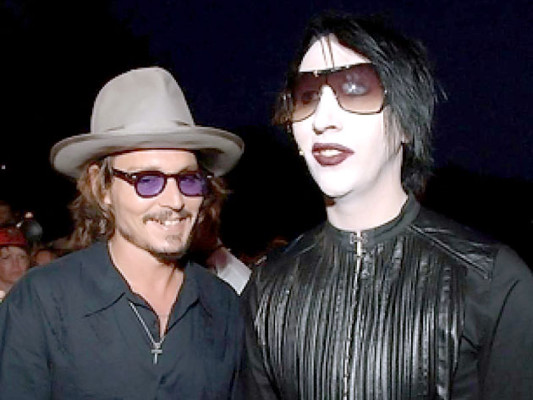 Johnny Depp guitarrista de Marilyn Manson