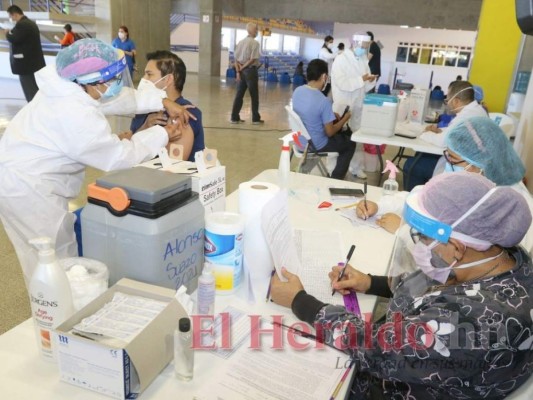 Exclusiva: Por geopolítica gobierno de Honduras no compró vacuna china Sinovac