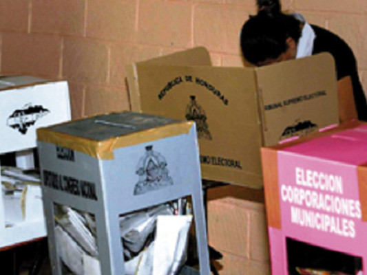 Dilema jurídico electoral si faltan delegados