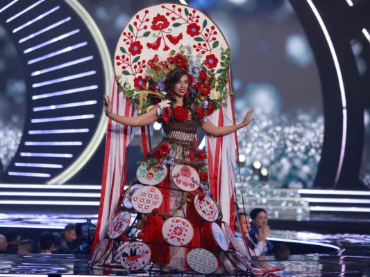 Los espectaculares trajes típicos en Miss Universo 2021