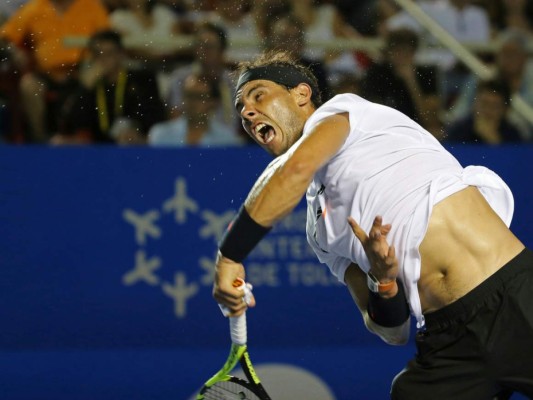 Rafael Nadal abandona el Abierto Mexicano de tenis por lesión