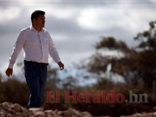 Cárlenton Dávila: 'Me crie al aire libre, en calzoncillos, sin zapatos'