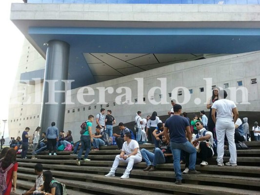 Honduras: Miembros del MEU convocan a plantón por incumplimiento de acuerdo