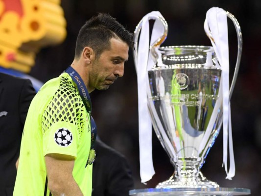 Gianluigi Buffon dice que la próxima campaña será 'al 99.9%' su última