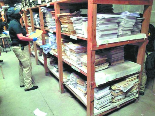 Honduras: Secuestran en varios entes contratos de Los Cachiros