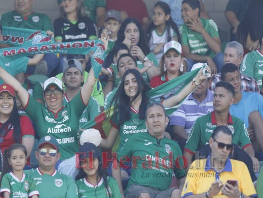 FOTOS: Hondureñas hermosas y ambientazo en el duelo Marathon vs Platense