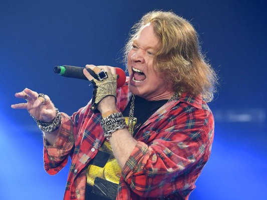 Axl Rose exige a Google que saque fotos suyas de internet