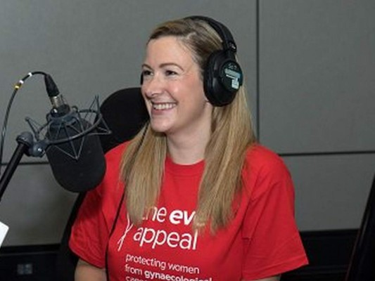 Muere presentadora de la BBC tras anunciar que le quedaban pocos días de vida