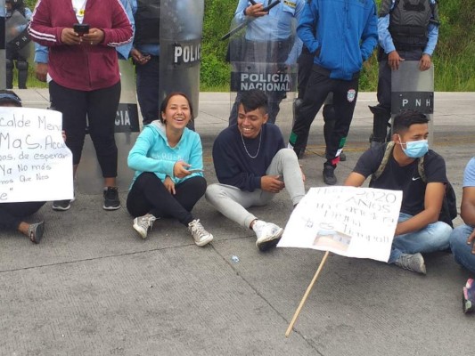 Pobladores de la Reynel Fúnez amenazan con más tomas en carretera al sur