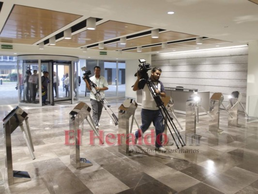 FOTOS: Así luce el Centro Cívico Gubernamental tras notable avance