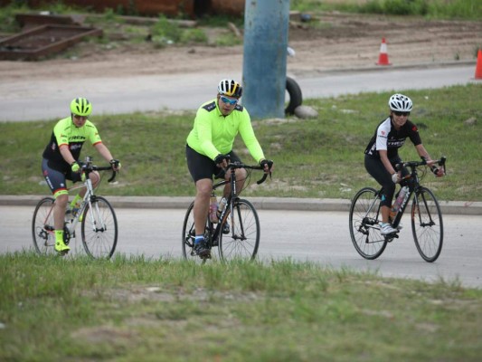Así se preparan para llegar con ritmo a la VI Vuelta Ciclística de EL HERALDO