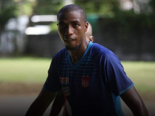 Cholby Martínez: 'Cada uno deberá pelear por lo suyo'