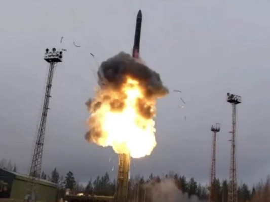 Rusia: Arma hipersónica que vuela 27 veces a la velocidad del sonido lista para combate&nbsp;&nbsp;