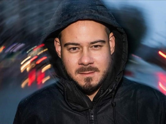 Envían a la cárcel a rapero Pablo Hásel por tuits contra la monarquía en España&nbsp;