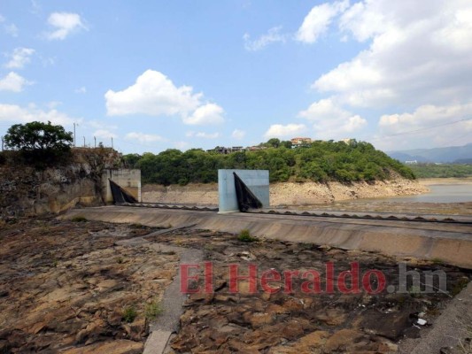 Cien sectores de la capital recibirán agua solo cinco veces en junio