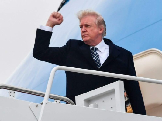 Donald Trump mantiene a EEUU en acuerdo nuclear con Irán, pero lanza ultimátum