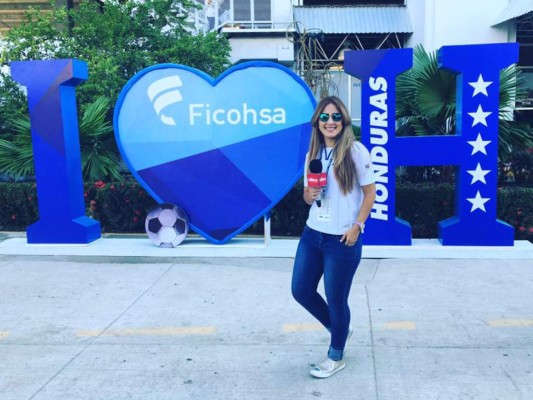 Periodistas hondureñas versus mexicanas, el otro duelo de la hexagonal