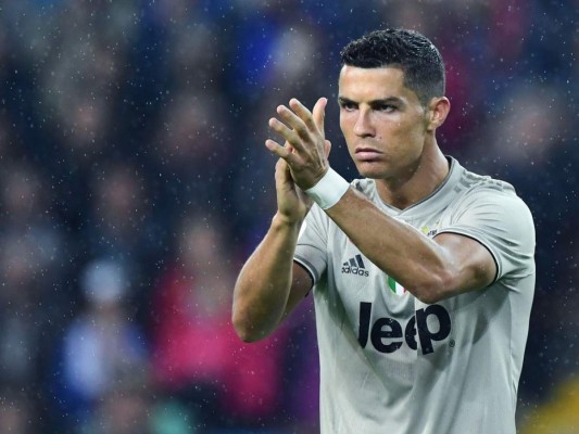 Filtran vídeo de Cristiano Ronaldo bailando con Kathryn Mayorga, mujer que lo acusa de violación
