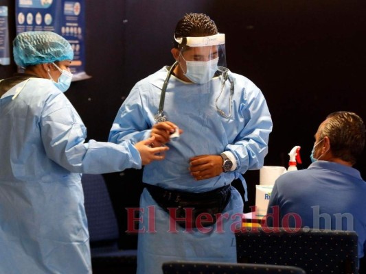 Reasignan a personal de salud en jornadas de vacunación anticovid-19