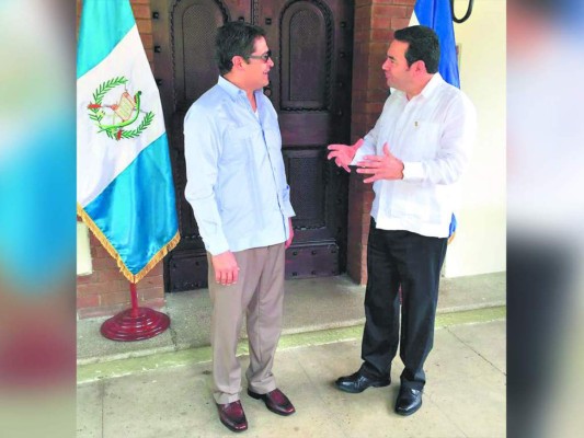 Delegación hondureña entrega propuesta del Frente Trinacional contra maras y pandillas