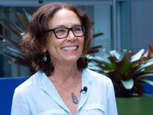 Ministra costarricense renuncia 'indignada' tras negociaciones del gobierno con el FMI