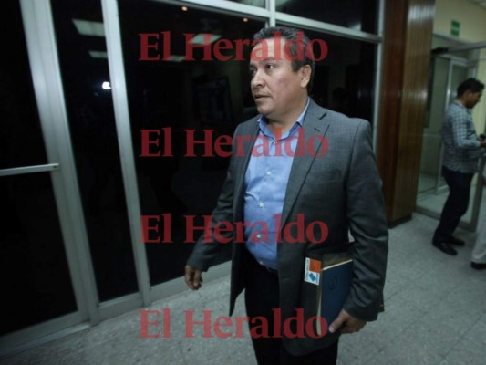 A solo horas de vencer el plazo para inscribirse como postulantes a Fiscal General y Adjunto