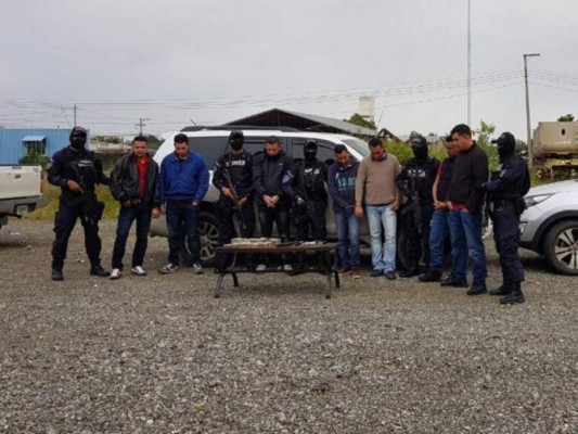 Dictan prisión preventiva a siete personas con vínculos con Byron Ruiz Ruiz