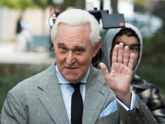 Roger Stone usa insulto racista contra entrevistador negro&nbsp;&nbsp;