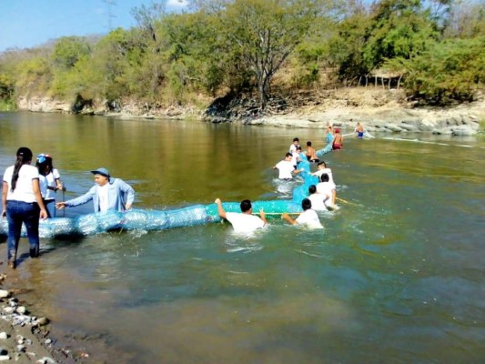 Millonaria inversión de Guatemala para frenar basura del río Motagua tiene fallas