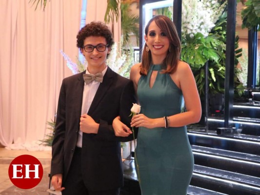 FOTOS: Prom de la Macris School, una radiante gala para festejar el éxito de los seniors