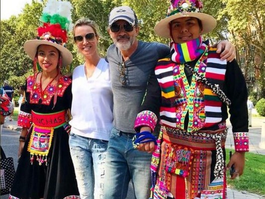 La extraña invitación de Evo Morales a Antonio Banderas
