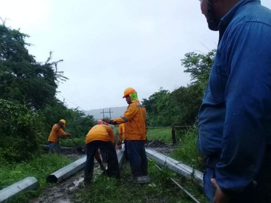 Anuncian la suspensión de la energía eléctrica para varias colonias de Honduras