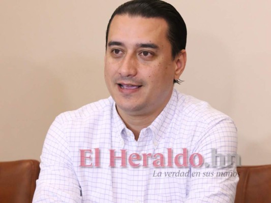 Presidente Hernández decidirá destitución de Marco Bográn