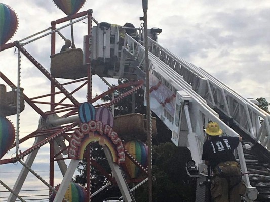 Rescatan a personas que quedaron atrapadas al paralizarse rueda de feria en Nueva Jersey&nbsp;