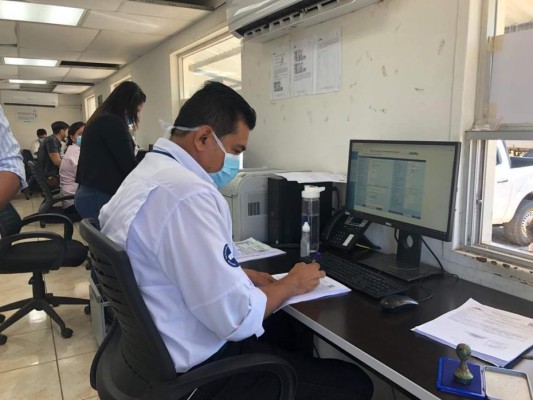 Horarios de aduanas de frontera y guardaturas aéreas durante Semana Santa&nbsp;