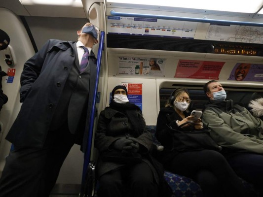 Lo que se sabe de la variante Ómicron, declarada 'preocupante' por la OMS