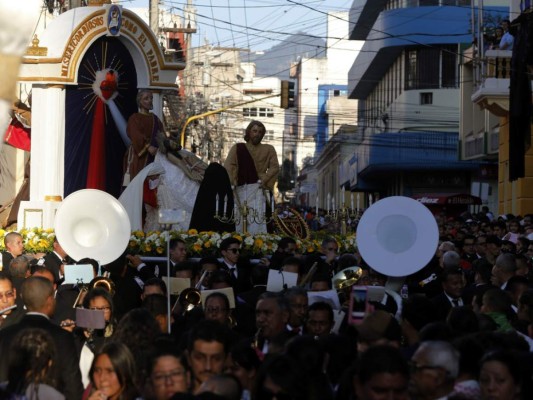 Cinco ángeles adornarán anda del Santo Entierro