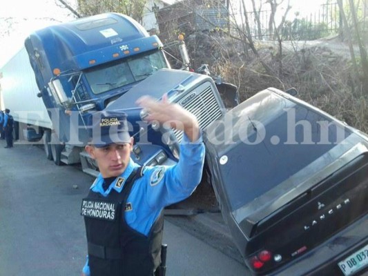 Honduras: Dos personas heridas en accidente de rastra en Germania, salida al sur de la capital