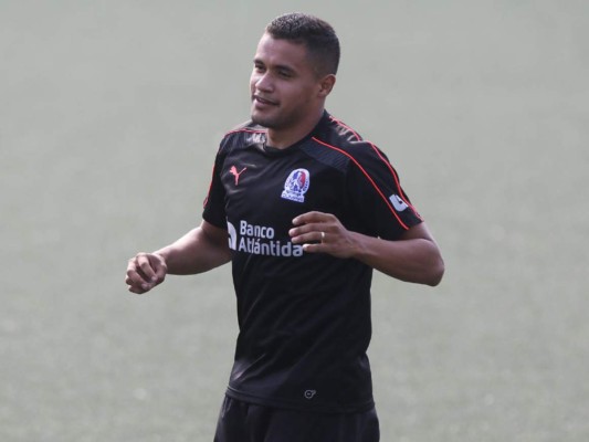 Roger Rojas: 'El anhelo es levantar la imagen del club”