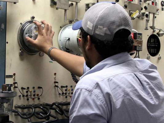 ¿Sabes cómo calcular tu consumo de energía eléctrica?