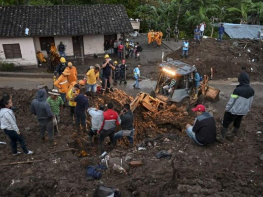 Mueren 30 personas en un alud en el suroeste de Colombia