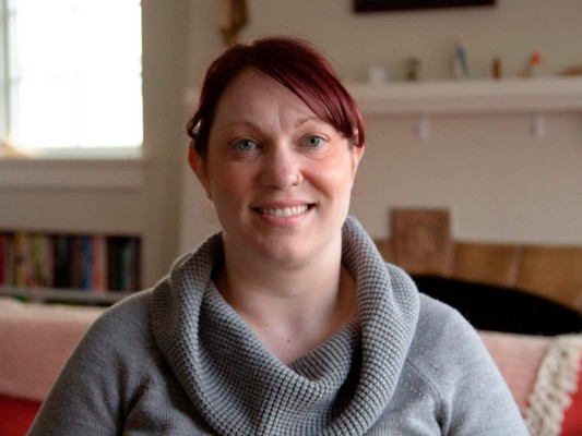 'No entre en pánico', dice una mujer de EEUU que se recuperó del coronavirus