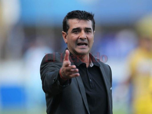 Diego Vazquez dijo ser 'ferozmente positivo' a pesar de haber perdido el liderato