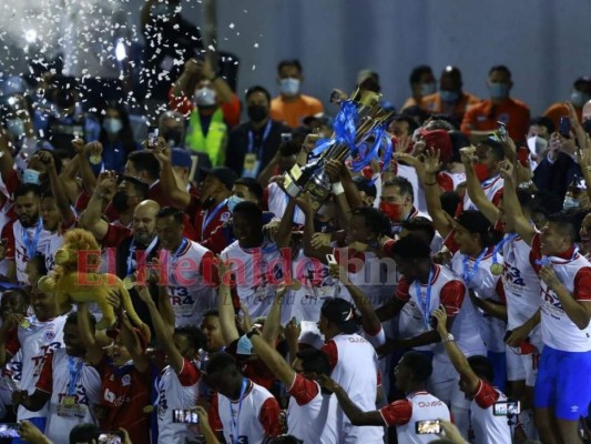 Olimpia se consagra tetracampeón del fútbol hondureño por segunda vez en su historia