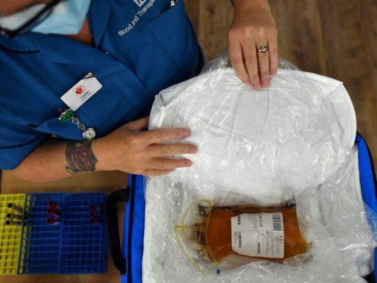 Científicos argentinos prueban que plasma de recuperados reduce muertes por covid