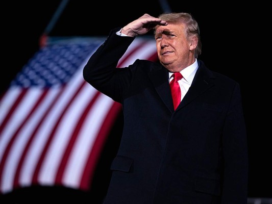 Peleas contra Twitter en Twitter, polémica por suspensión de Trump&nbsp;&nbsp;